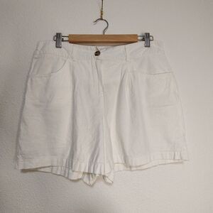 Adyson Parker Size 1X White Linen Blend Elastic Back Mom Shorts Casual Style